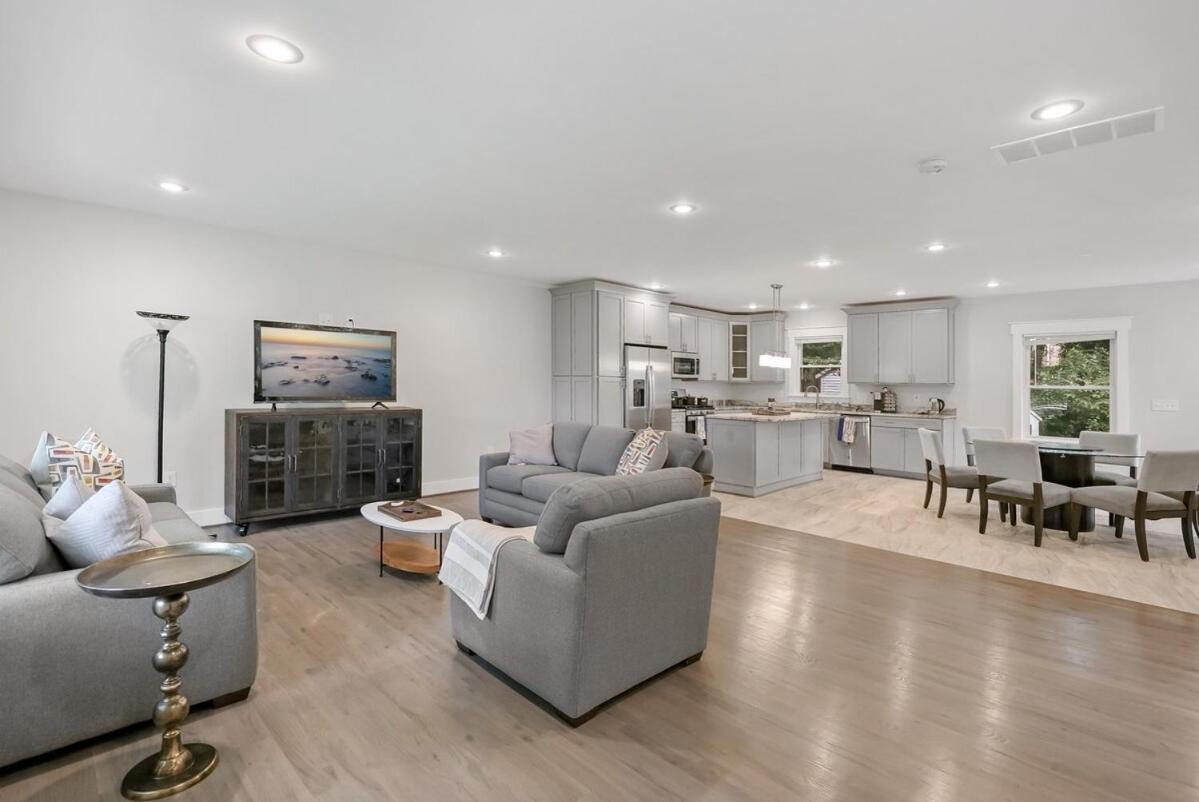 Havenly Homes Dmv アーリントン エクステリア 写真