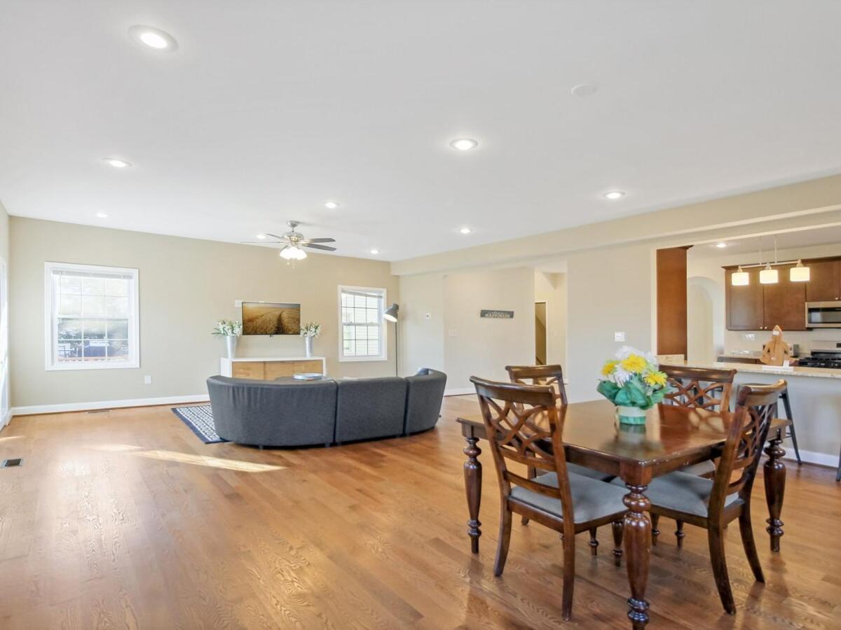 Havenly Homes Dmv アーリントン 部屋 写真