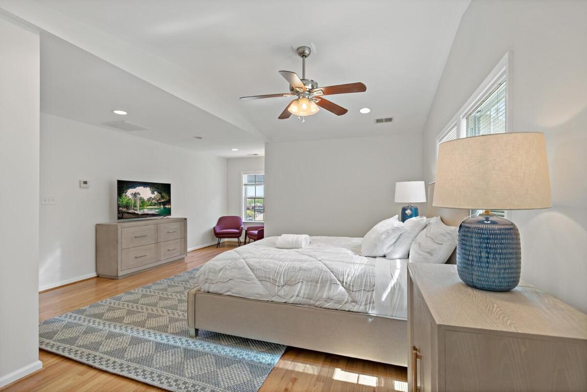 Havenly Homes Dmv アーリントン 部屋 写真